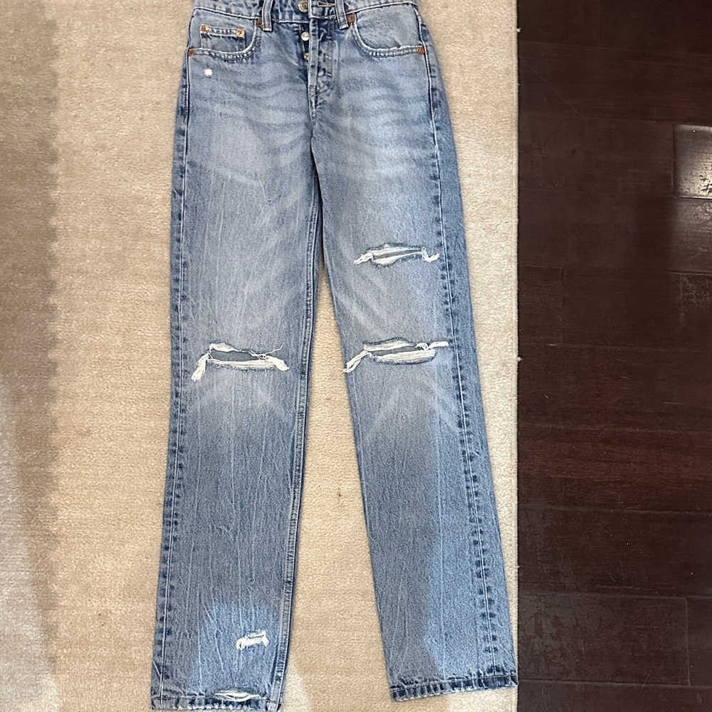 Zara Faded Blue Denim Jeans